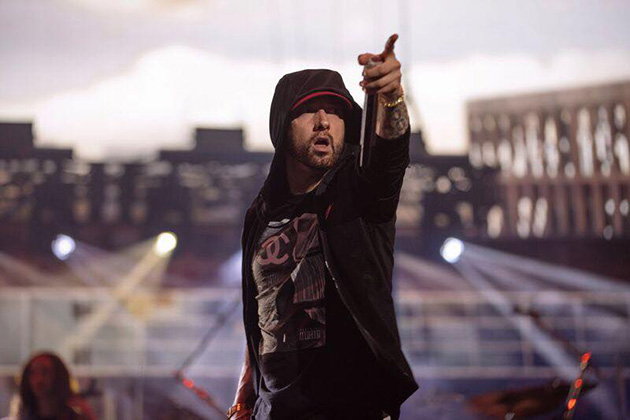 Эминем VS хейтеры в новом клипе «Fall» eminem