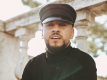 Кто заставил заплакать MONATIKа?